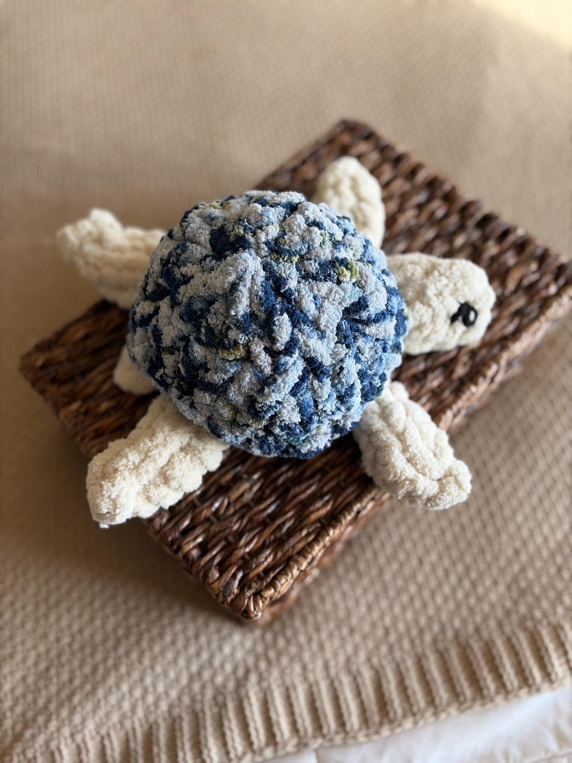 Chunky Knit Baby Sea Turtle Pattern | Hand Knit Plush Stuffed Animal (PDF + Video Tutorial)