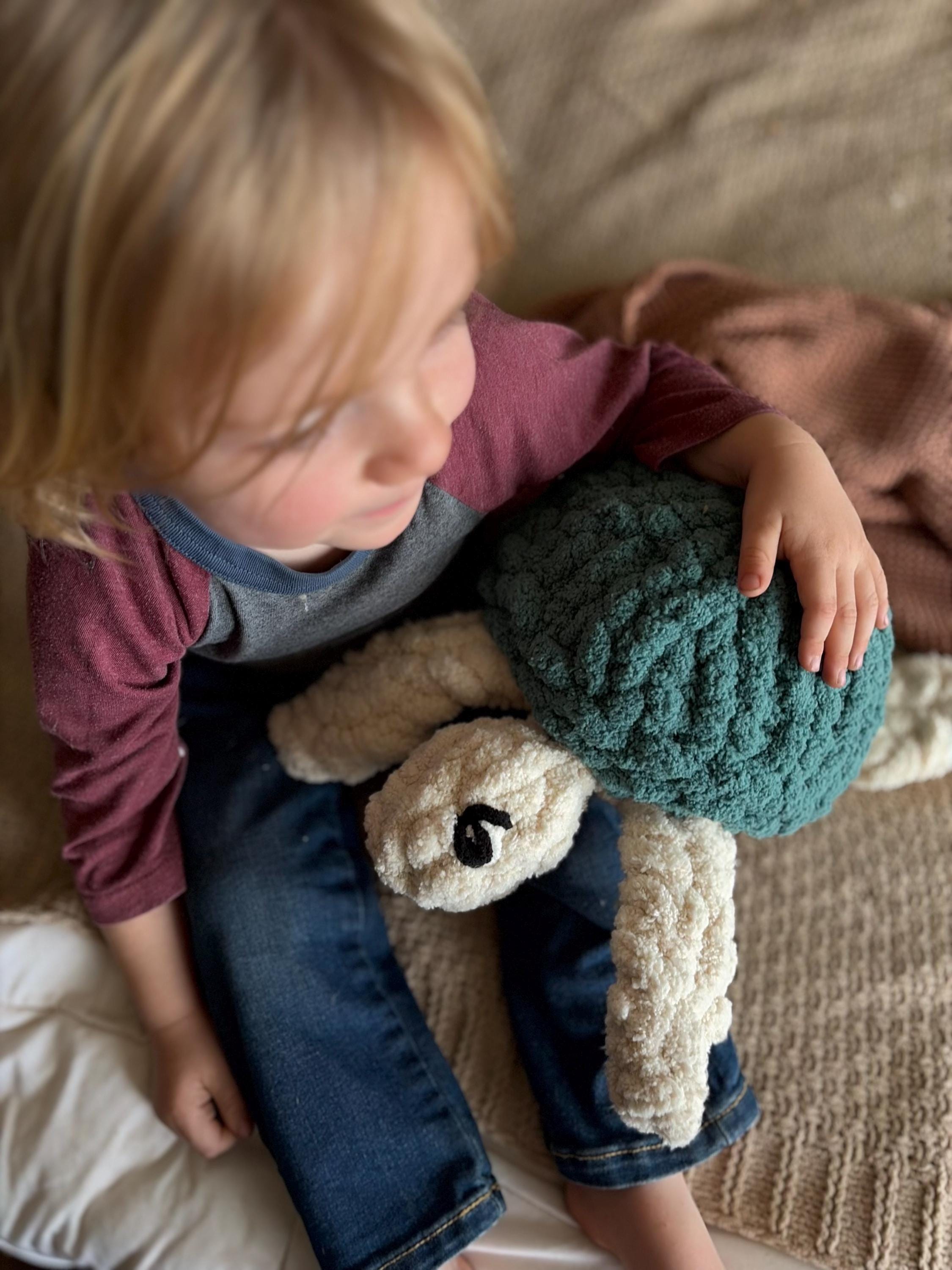 Chunky Knit Baby Sea Turtle Pattern | Hand Knit Plush Stuffed Animal (PDF + Video Tutorial)