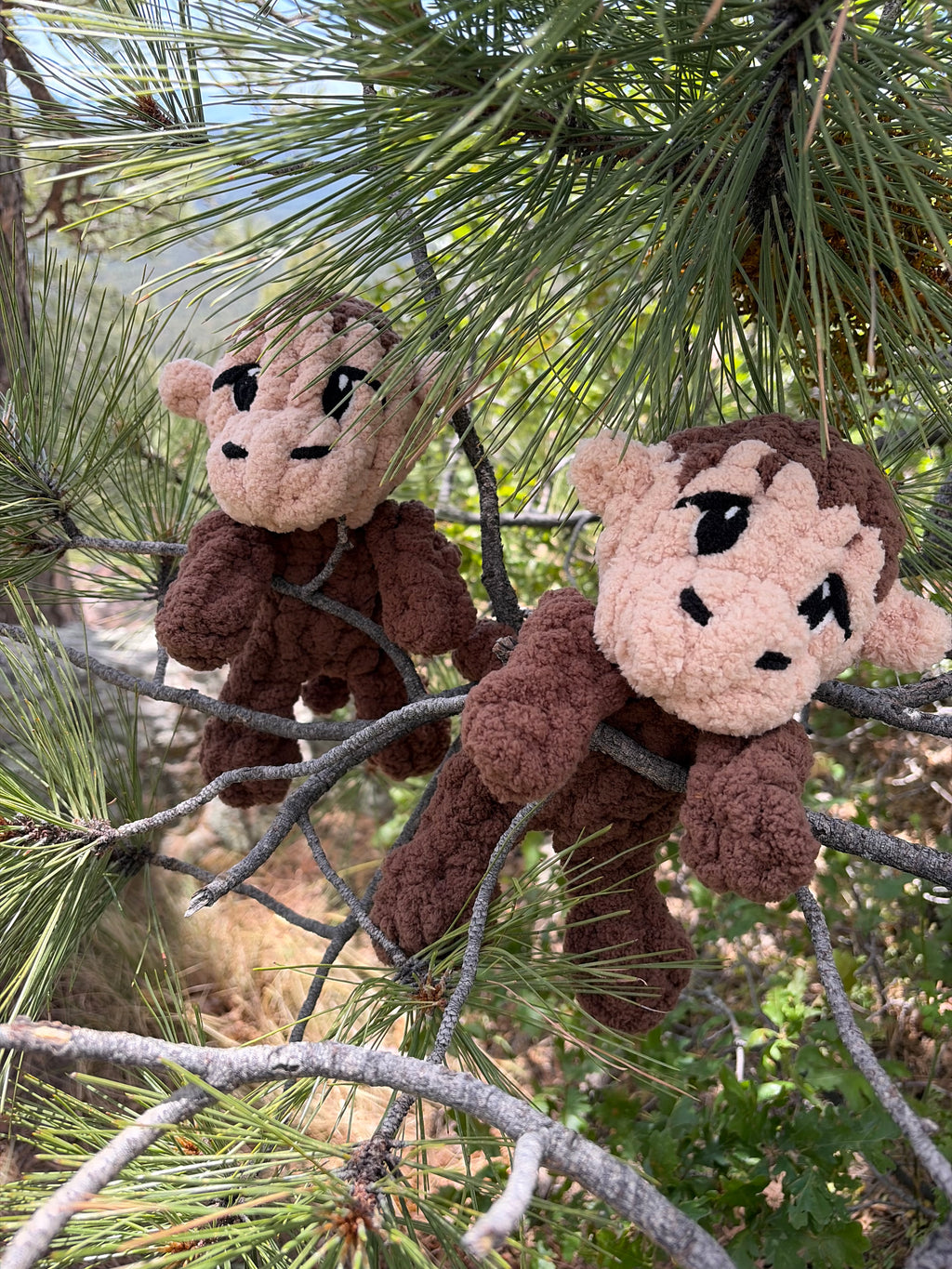 Mini Monkey Pattern | Chunky Hand Knit Stuffed Animal Tutorial