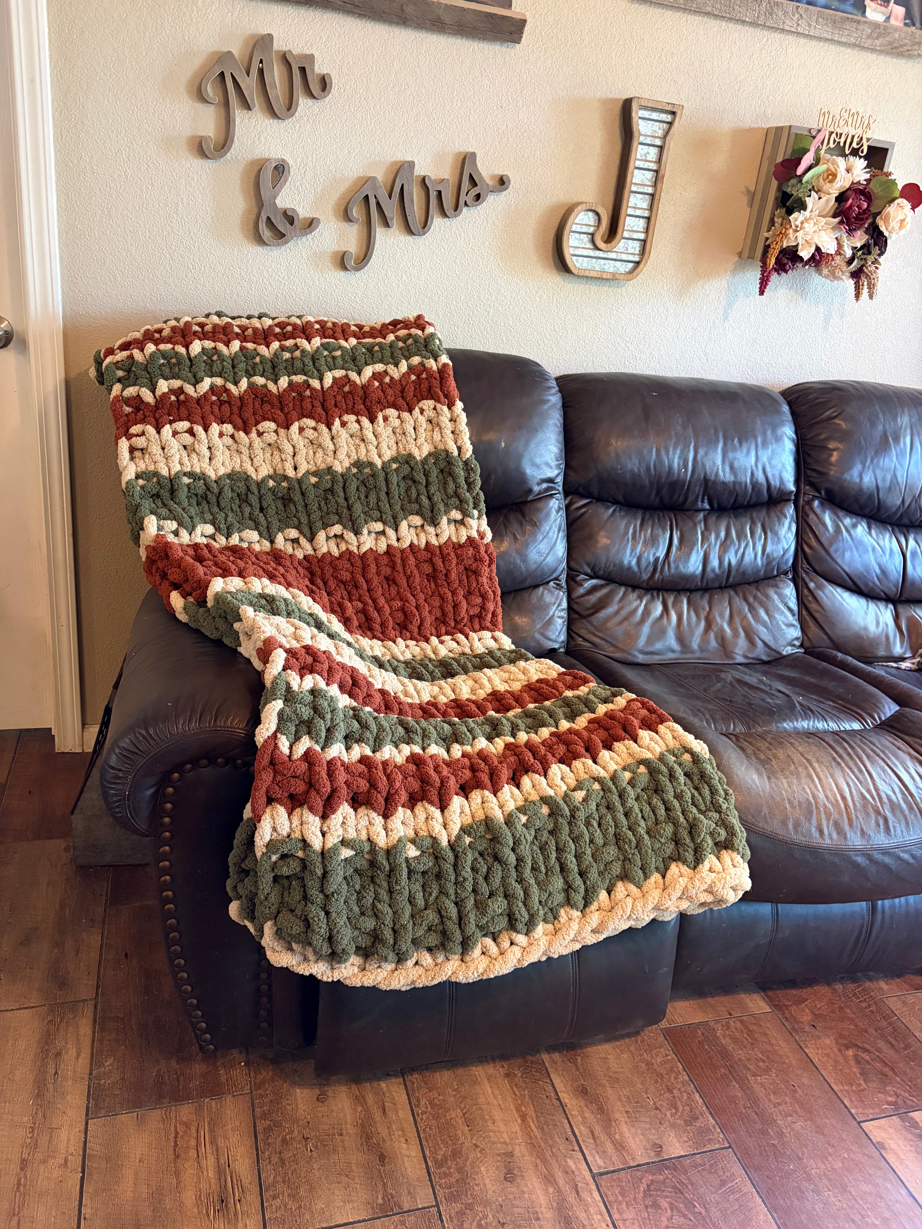 Into the Woods Blanket Pattern | Cozy Cabin Series No. 1