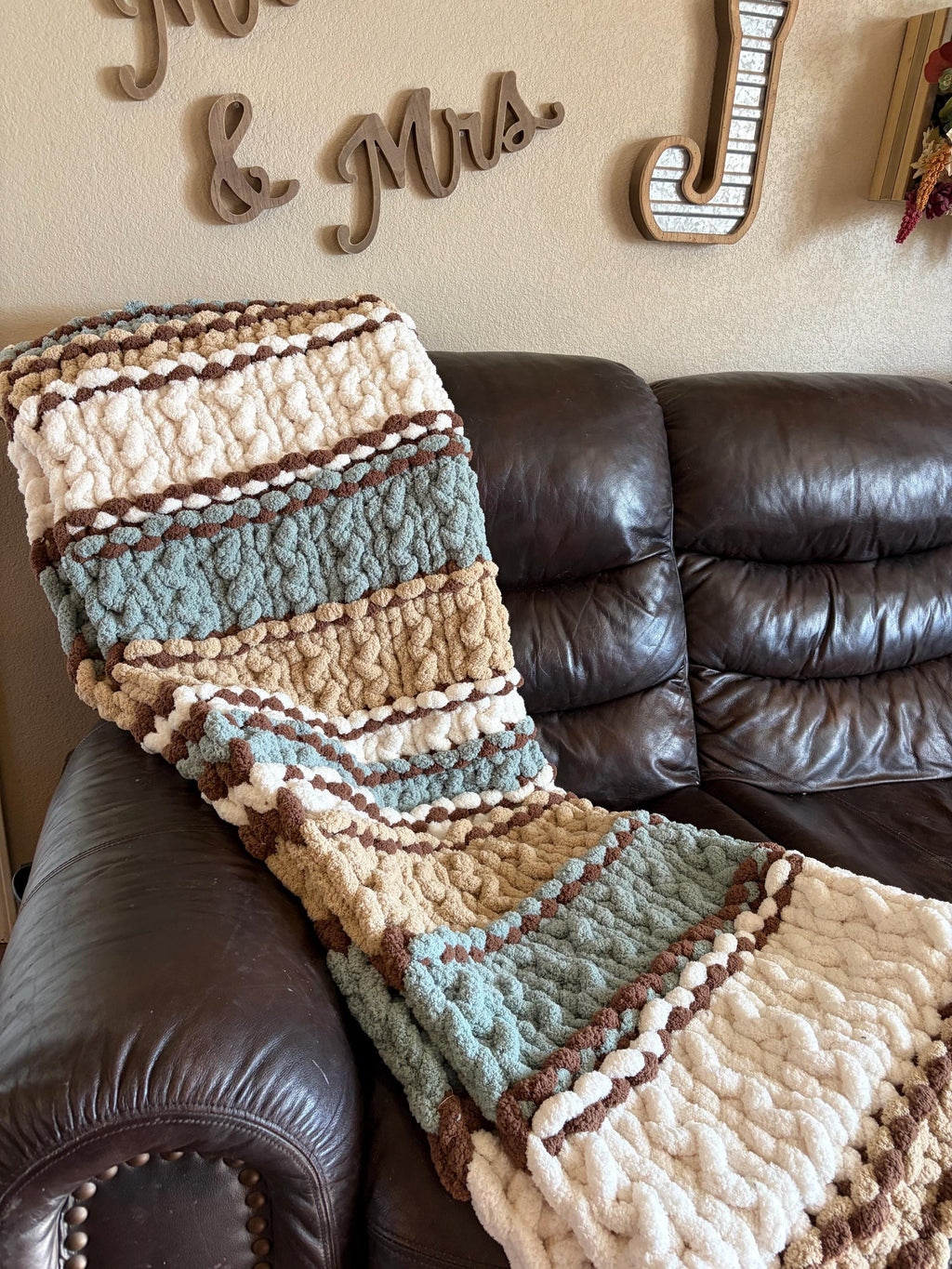 Chunky Knit Blanket Pattern – Driftwood Ridge Hand Knit Throw 40x60 | Digital Download